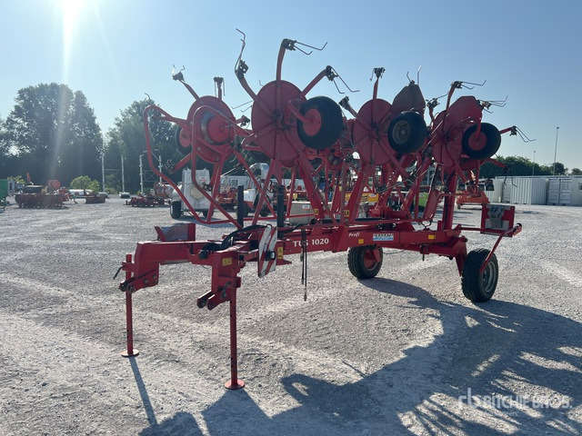 Lely Lotus 1020 Hay Tedder - 翻草机/ 搂草机:图4 Lely Lotus 1020 Hay Tedder - 翻草机/ 搂草机:图4
