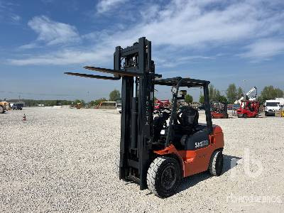 TOYOTA 027FDF30 3000 kg - 叉车:图1 TOYOTA 027FDF30 3000 kg - 叉车:图1