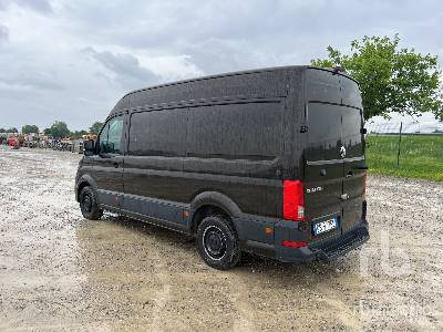 VOLKSWAGEN CRAFTER Panel Medium Wheelbase 2.0 TDI ... - 厢式卡车:图2 VOLKSWAGEN CRAFTER Panel Medium Wheelbase 2.0 TDI ... - 厢式卡车:图2