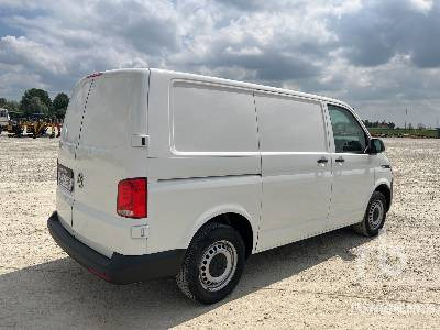 VOLKSWAGEN TRANSPORTER 2.0 TDI BlueMotion SCR 81kW 5-speed - 厢式卡车:图3 VOLKSWAGEN TRANSPORTER 2.0 TDI BlueMotion SCR 81kW 5-speed - 厢式卡车:图3