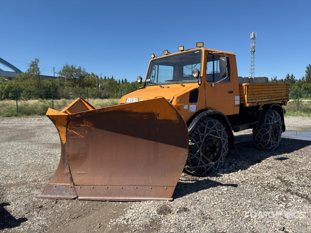 1982 Unimog 425C 4x4 Camion De Service 4x4 Service Truck - 市政/ 专用车辆, 卡车:图1 1982 Unimog 425C 4x4 Camion De Service 4x4 Service Truck - 市政/ 专用车辆, 卡车:图1