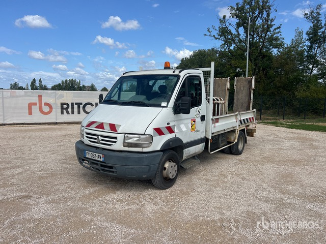 2002 Renault Mascott 150 DCI 4x2 Camion Plateau 4x2 Flatbed Truck - 平板货车:图1 2002 Renault Mascott 150 DCI 4x2 Camion Plateau 4x2 Flatbed Truck - 平板货车:图1