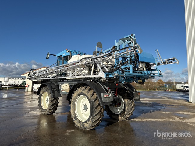 2003 Evrard Alpha 4100 36 m 4x4 High Clearance Pulveri ... Self-Propelled Sprayer - 牵引式喷雾机:图2 2003 Evrard Alpha 4100 36 m 4x4 High Clearance Pulveri ... Self-Propelled Sprayer - 牵引式喷雾机:图2