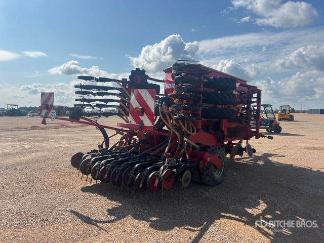 2007 Horsch Pronto 4 DC 4 m Semi-Mount Combination Semo ... Seed Drill - 联合条播机:图4 2007 Horsch Pronto 4 DC 4 m Semi-Mount Combination Semo ... Seed Drill - 联合条播机:图4