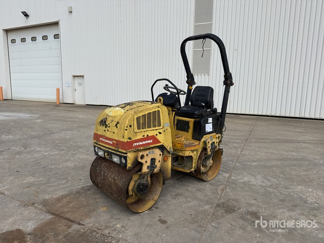 2008 Dynapac CC900 Compacteur Vibrant Tandem Double Drum Roller - 压路机:图2 2008 Dynapac CC900 Compacteur Vibrant Tandem Double Drum Roller - 压路机:图2