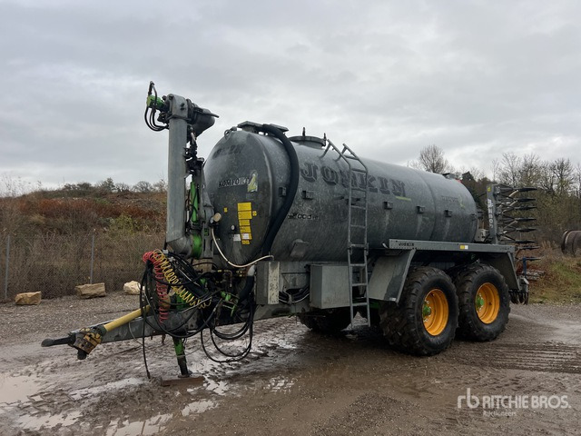 2009 Joskin 14000TS 6 m Liquid T/A Tonne A Lisier 2 ... Liquid Manure Spreader - 撒肥机:图1 2009 Joskin 14000TS 6 m Liquid T/A Tonne A Lisier 2 ... Liquid Manure Spreader - 撒肥机:图1
