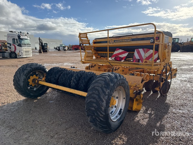 2011 Agrisem Gold 3 m Semi-Mount Dechaumeur A Dis ... Disc Harrow - 圆盘耙:图3 2011 Agrisem Gold 3 m Semi-Mount Dechaumeur A Dis ... Disc Harrow - 圆盘耙:图3