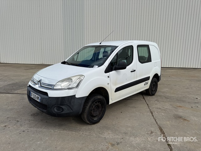 2014 Citroen Berlingo Dangel 4x4 Vehicule Utilitaire Cargo Van - 紧凑型面包车:图1 2014 Citroen Berlingo Dangel 4x4 Vehicule Utilitaire Cargo Van - 紧凑型面包车:图1