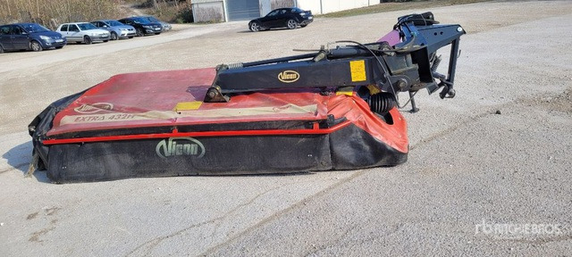 2016 Vicon Extra 432 H 3.2 mm 3-Point Hitch Faucheuse Disc Mower - 甩刀式割草机/ 表土疏松机:图2 2016 Vicon Extra 432 H 3.2 mm 3-Point Hitch Faucheuse Disc Mower - 甩刀式割草机/ 表土疏松机:图2