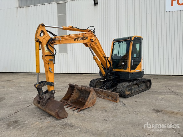 2017 Hyundai R60CR-9A Mini-Pelle Mini Excavator: <6.6t - 小型挖掘机:图2 2017 Hyundai R60CR-9A Mini-Pelle Mini Excavator: <6.6t - 小型挖掘机:图2