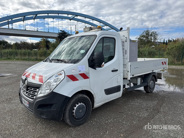 2017 Renault Master Camion Plateau Flatbed Dump Truck: Light Duty - 翻斗车:图2 2017 Renault Master Camion Plateau Flatbed Dump Truck: Light Duty - 翻斗车:图2