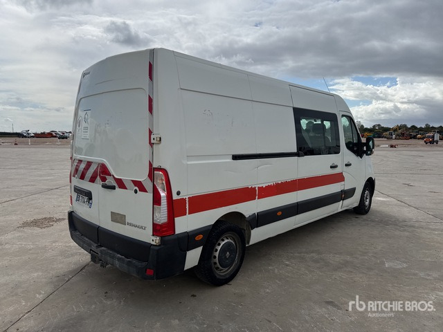 2017 Renault Master Vehicule Utilitaire Cargo Van - 无侧窗厢式货车, 康比货车:图4 2017 Renault Master Vehicule Utilitaire Cargo Van - 无侧窗厢式货车, 康比货车:图4