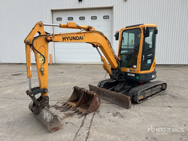 2018 Hyundai Robex35Z-9 Mini-Pelle Mini Excavator: <6.6t - 小型挖掘机:图1 2018 Hyundai Robex35Z-9 Mini-Pelle Mini Excavator: <6.6t - 小型挖掘机:图1