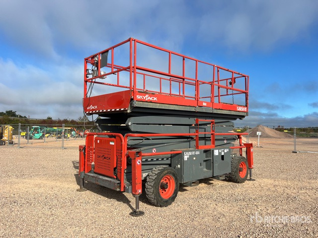 2018 Skyjack SJ9250 RT 4x4 Nacelle Ciseaux Scissor Lift - 剪式升降机:图2 2018 Skyjack SJ9250 RT 4x4 Nacelle Ciseaux Scissor Lift - 剪式升降机:图2