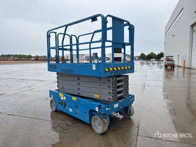 2019 Genie GS3246 Electric Nacelle Ciseau Electri ... Scissor Lift - 剪式升降机:图4 2019 Genie GS3246 Electric Nacelle Ciseau Electri ... Scissor Lift - 剪式升降机:图4