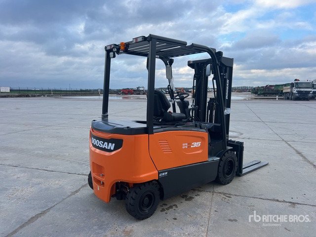 2023 Doosan B35X-7 PLUS 3500 kg Chariot Elevateur Elect ... Electric Forklift - 电动叉车:图4 2023 Doosan B35X-7 PLUS 3500 kg Chariot Elevateur Elect ... Electric Forklift - 电动叉车:图4