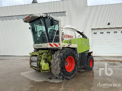 CLAAS JAGUAR 900 SPEE 4WD Ensileuse Forage - 饲料收割机:图1 CLAAS JAGUAR 900 SPEE 4WD Ensileuse Forage - 饲料收割机:图1
