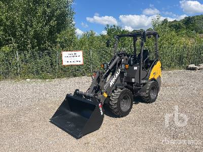 MECALAC MCL2 Chargeuse Compacte Sur Pneus (N ... - 滑移装载机:图1 MECALAC MCL2 Chargeuse Compacte Sur Pneus (N ... - 滑移装载机:图1