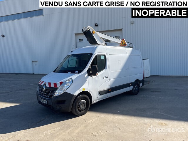 Renault Master Camion ? godets - 车载空中平台:图1 Renault Master Camion ? godets - 车载空中平台:图1