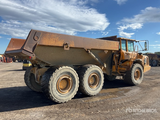 2005 Volvo A30D 6x6. Articulated Dump Truck - 铰接式自卸车:图4 2005 Volvo A30D 6x6. Articulated Dump Truck - 铰接式自卸车:图4