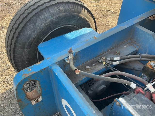 2007 Genie Z45/25 2WD Hybrid Articulating Boom Lift - 铰接臂:图5 2007 Genie Z45/25 2WD Hybrid Articulating Boom Lift - 铰接臂:图5
