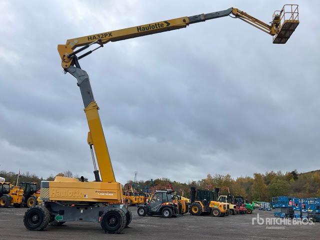 2009 Haulotte HA32PX 4WD Diesel Articulating Boom Lift - 铰接臂:图1 2009 Haulotte HA32PX 4WD Diesel Articulating Boom Lift - 铰接臂:图1
