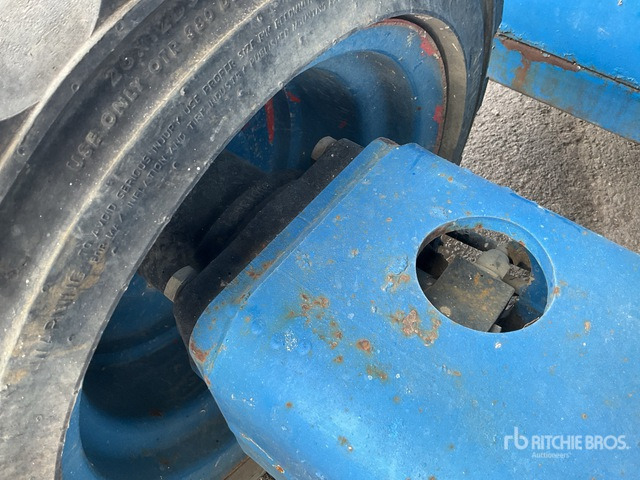 2012 Skyjack SJ6826 RT 4x4 Diesel Scissor Lift - 剪式升降机:图5 2012 Skyjack SJ6826 RT 4x4 Diesel Scissor Lift - 剪式升降机:图5