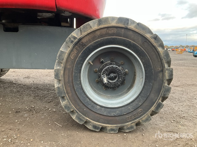 2013 JLG 450AJ 4WD Diesel Articulating Boom Lift - 铰接臂:图5 2013 JLG 450AJ 4WD Diesel Articulating Boom Lift - 铰接臂:图5