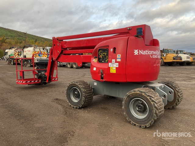 2013 JLG 450AJ 4WD Diesel Articulating Boom Lift - 铰接臂:图4 2013 JLG 450AJ 4WD Diesel Articulating Boom Lift - 铰接臂:图4