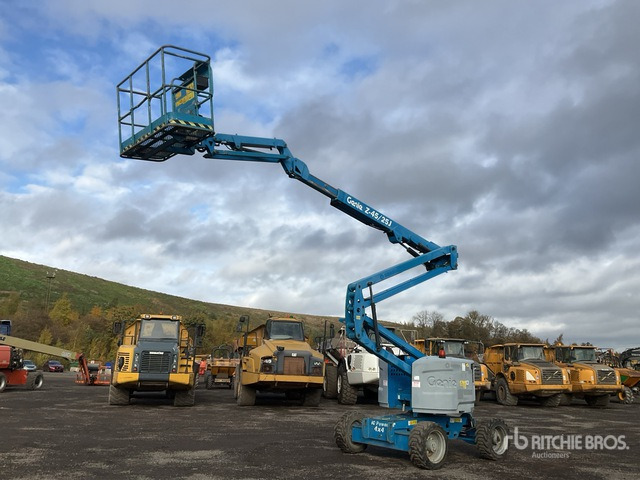 2014 Genie Z45/25 4WD Diesel Articulating Boom Lift - 铰接臂:图1 2014 Genie Z45/25 4WD Diesel Articulating Boom Lift - 铰接臂:图1
