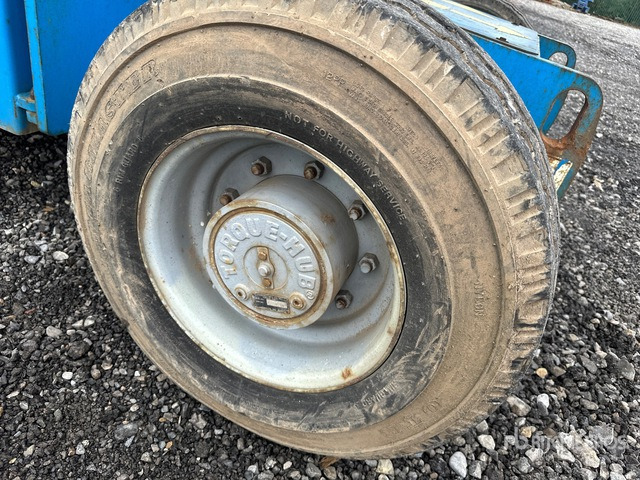 2014 Genie Z45/25J 2WD Hybrid Articulating Boom Lift - 铰接臂:图5 2014 Genie Z45/25J 2WD Hybrid Articulating Boom Lift - 铰接臂:图5