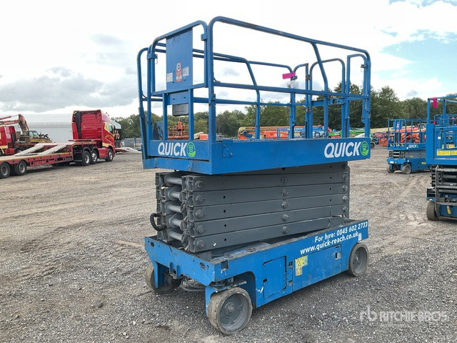 2015 Genie GS-4047 Electric Scissor Lift - 剪式升降机:图4 2015 Genie GS-4047 Electric Scissor Lift - 剪式升降机:图4