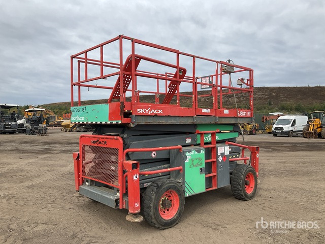 2016 Skyjack SJ8841 4x4 Diesel (Inoperable) Scissor Lift - 剪式升降机:图4 2016 Skyjack SJ8841 4x4 Diesel (Inoperable) Scissor Lift - 剪式升降机:图4