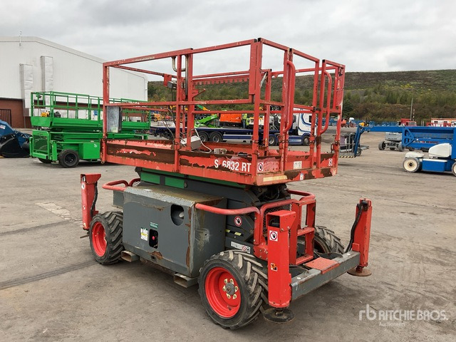 2017 Skyjack SJ6832RT 2017 Skyjack SJ6832 RT Scissor Lift Scissor Lift - 剪式升降机:图4 2017 Skyjack SJ6832RT 2017 Skyjack SJ6832 RT Scissor Lift Scissor Lift - 剪式升降机:图4