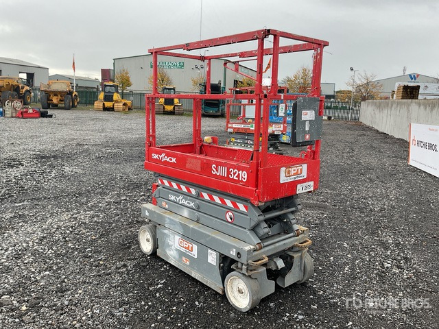 2018 Skyjack SJIII3219 2018 Skyjack SJ3219 Scissor Lift Scissor Lift - 剪式升降机:图4 2018 Skyjack SJIII3219 2018 Skyjack SJ3219 Scissor Lift Scissor Lift - 剪式升降机:图4