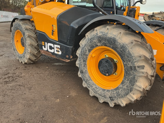 2019 JCB 540-140 Telehandler - 伸缩臂叉装车:图4 2019 JCB 540-140 Telehandler - 伸缩臂叉装车:图4
