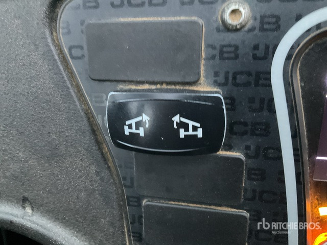 2019 JCB 540-140 Telehandler - 伸缩臂叉装车:图4 2019 JCB 540-140 Telehandler - 伸缩臂叉装车:图4