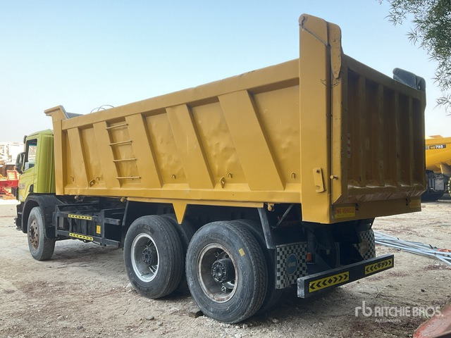 1999 Scania 380 6x4 (Inoperable) T/A Dump Truck - 翻斗车:图2 1999 Scania 380 6x4 (Inoperable) T/A Dump Truck - 翻斗车:图2