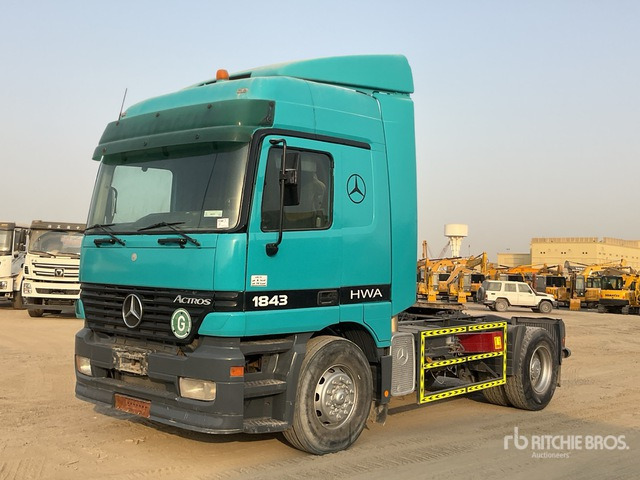 2001 Mercedes-Benz Actros 1843 4x2 S/A Sleeper Truck Tractor - 牵引车:图2 2001 Mercedes-Benz Actros 1843 4x2 S/A Sleeper Truck Tractor - 牵引车:图2