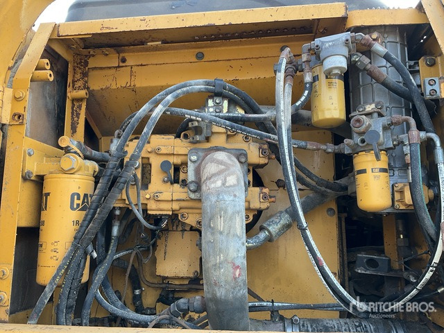 2002 Cat 330CL - 履带式挖掘机:图5 2002 Cat 330CL - 履带式挖掘机:图5