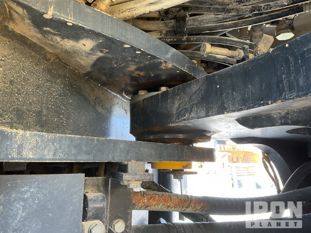 2002 Komatsu WA470-5H - 轮式装载机:图5 2002 Komatsu WA470-5H - 轮式装载机:图5