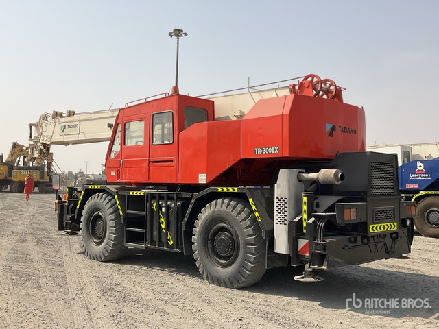 2002 Tadano TR300EX 30 ton 4x4x4 Rough Terrain Crane - 越野起重机:图3 2002 Tadano TR300EX 30 ton 4x4x4 Rough Terrain Crane - 越野起重机:图3