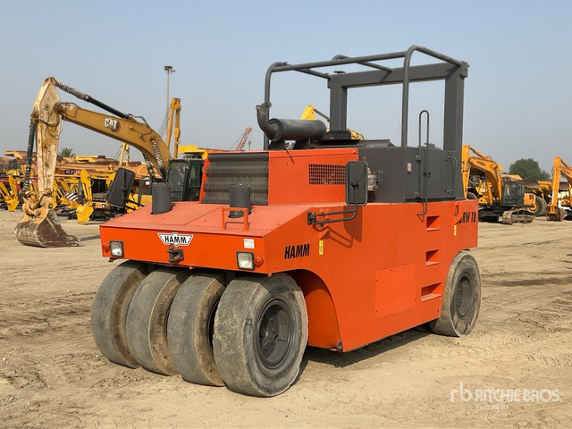 2003 Hamm GRW18 8 Wheel Pneumatic Roller - 气动碾压机:图3 2003 Hamm GRW18 8 Wheel Pneumatic Roller - 气动碾压机:图3