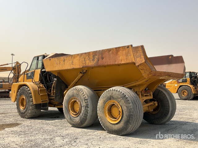 2004 Cat 740 - 铰接式自卸车:图4 2004 Cat 740 - 铰接式自卸车:图4