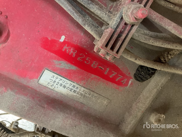 2005 Kato KR-25 4x4x4 Rough Terrain Crane - 甩刀式割草机/ 表土疏松机:图3 2005 Kato KR-25 4x4x4 Rough Terrain Crane - 甩刀式割草机/ 表土疏松机:图3
