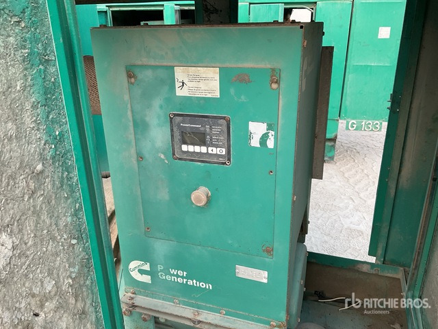 2007 Cummins C110D54 110 kVA Skid-Mounted Generator Set - 发电机组:图4 2007 Cummins C110D54 110 kVA Skid-Mounted Generator Set - 发电机组:图4
