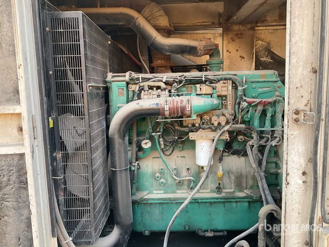 2007 Sakr DGS0500CUM 500 kVA Skid-Mounted Generator Set - 发电机组:图5 2007 Sakr DGS0500CUM 500 kVA Skid-Mounted Generator Set - 发电机组:图5