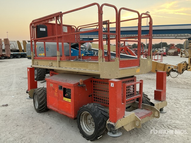 2008 JLG 260MRT 4x4 Diesel (Inoperable) Scissor Lift - 剪式升降机:图3 2008 JLG 260MRT 4x4 Diesel (Inoperable) Scissor Lift - 剪式升降机:图3