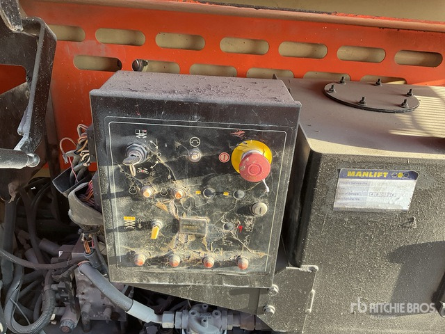 2008 JLG 3394RT 4x4 Diesel Scissor Lift - 剪式升降机:图5 2008 JLG 3394RT 4x4 Diesel Scissor Lift - 剪式升降机:图5