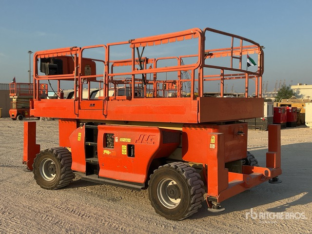 2008 JLG 3394RT 4x4 Diesel Scissor Lift - 剪式升降机:图2 2008 JLG 3394RT 4x4 Diesel Scissor Lift - 剪式升降机:图2